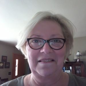 Meet your Posher, Lorene